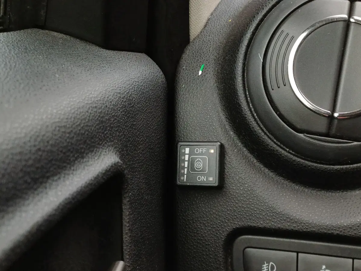 Alfa Romeo MiTo usata a Modena (8)