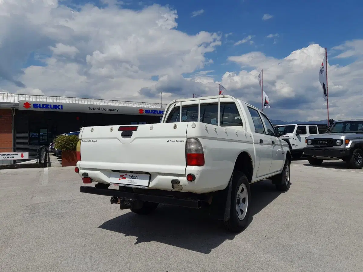 Mitsubishi L200 usata a L'Aquila (5)