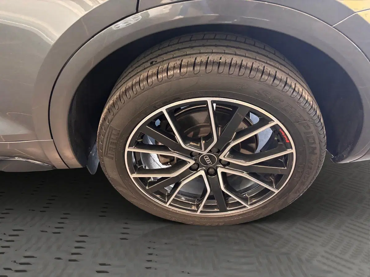 Audi Q5 Sportback usata a Perugia (11)