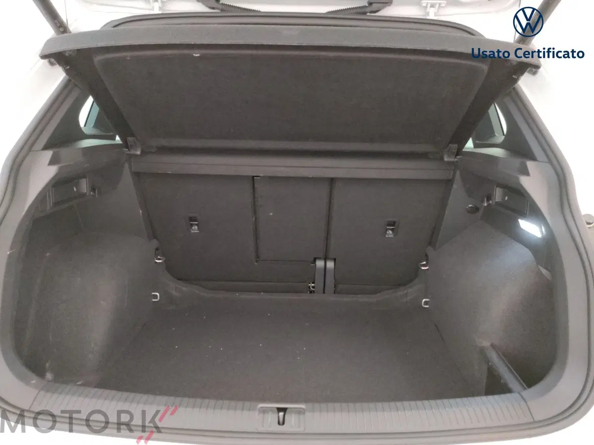 Volkswagen Tiguan usata a Varese (9)
