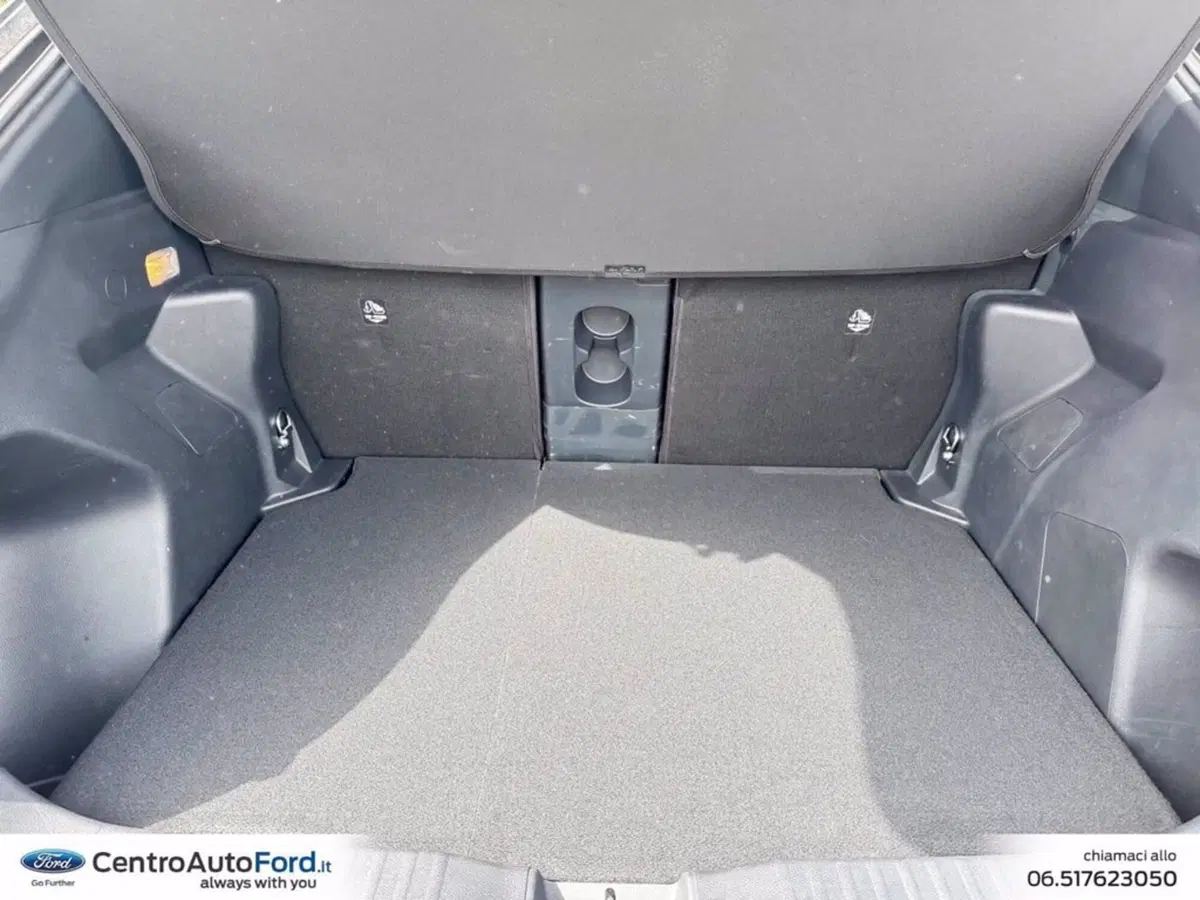 Toyota Yaris Cross usata a Roma (11)