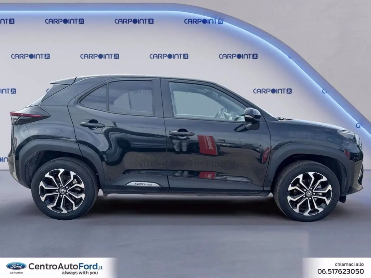 Toyota Yaris Cross usata a Roma (5)