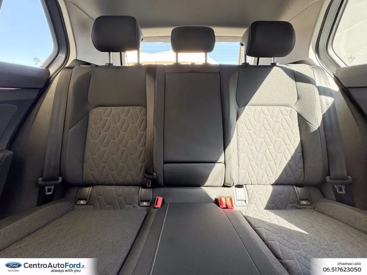 Volkswagen Golf usata a Roma (9)