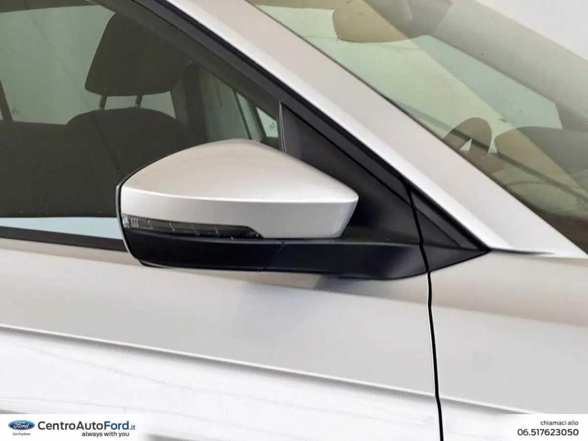 Volkswagen T-Cross usata a Roma (15)