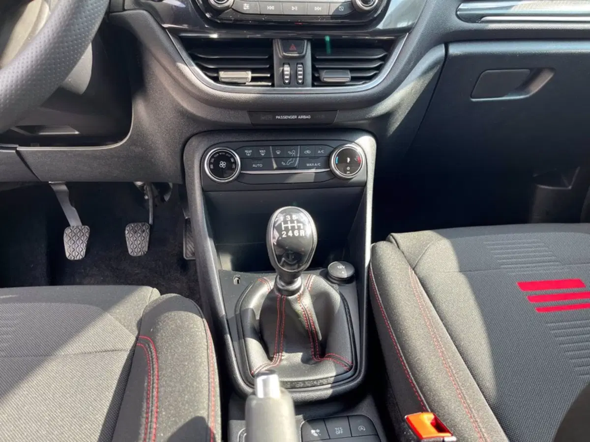 Ford Fiesta usata a Milano (17)