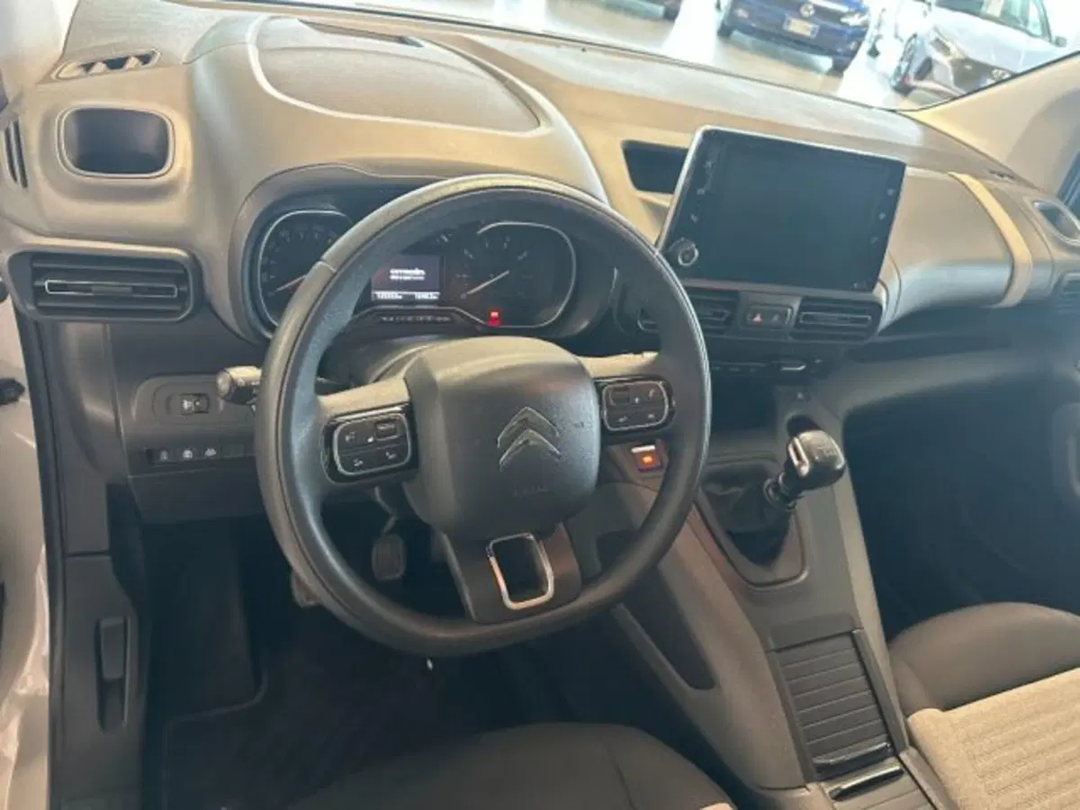 Citroen Berlingo usata a Cuneo (9)