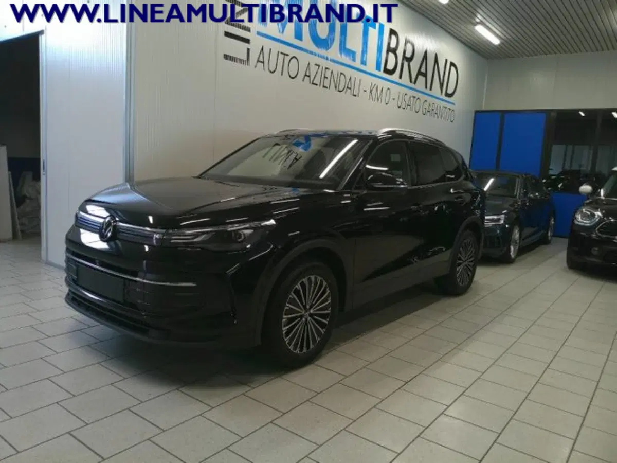 Volkswagen Tiguan usata a Piacenza (18)