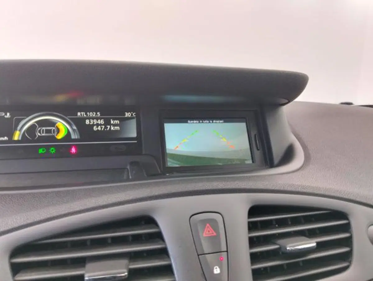 Renault Scenic E-Tech Electric usata a Como (12)