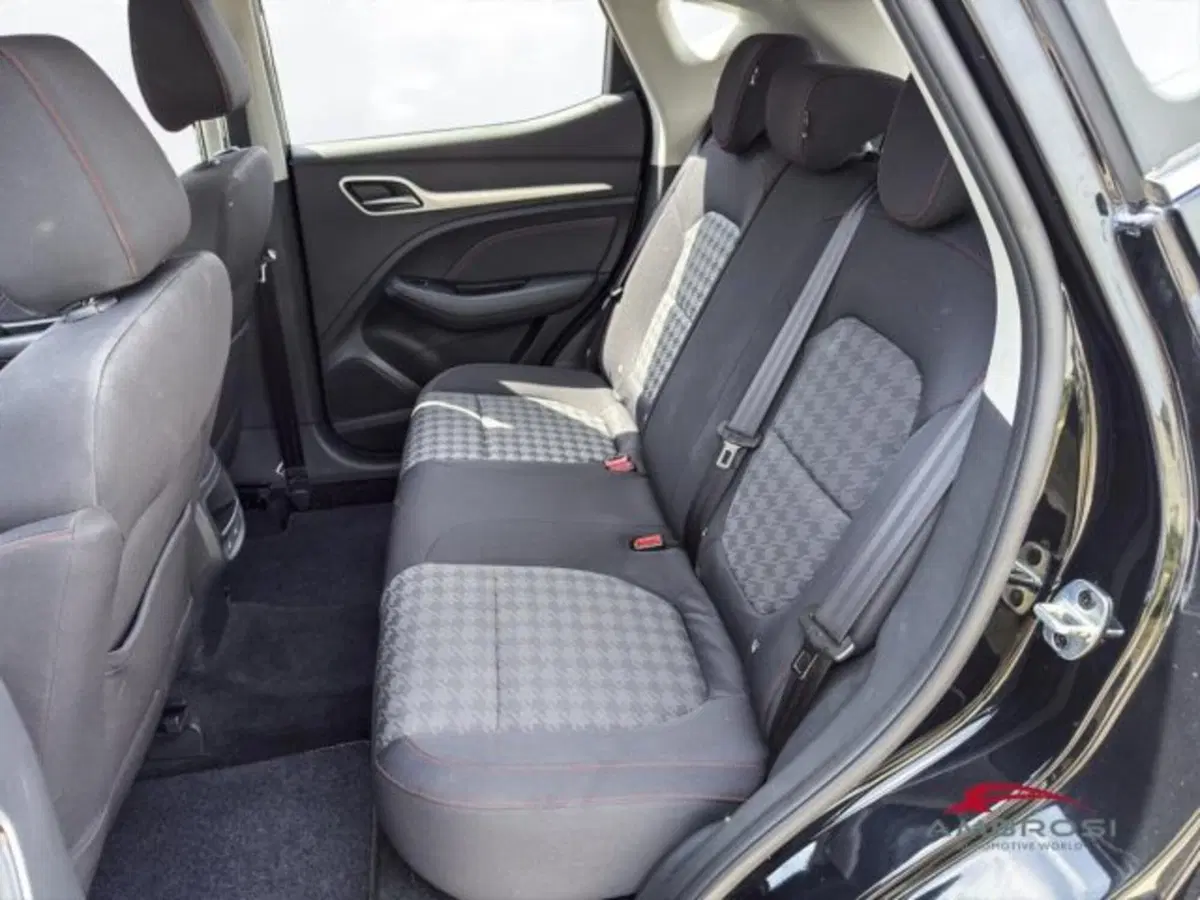 Mg ZS usata a Perugia (10)