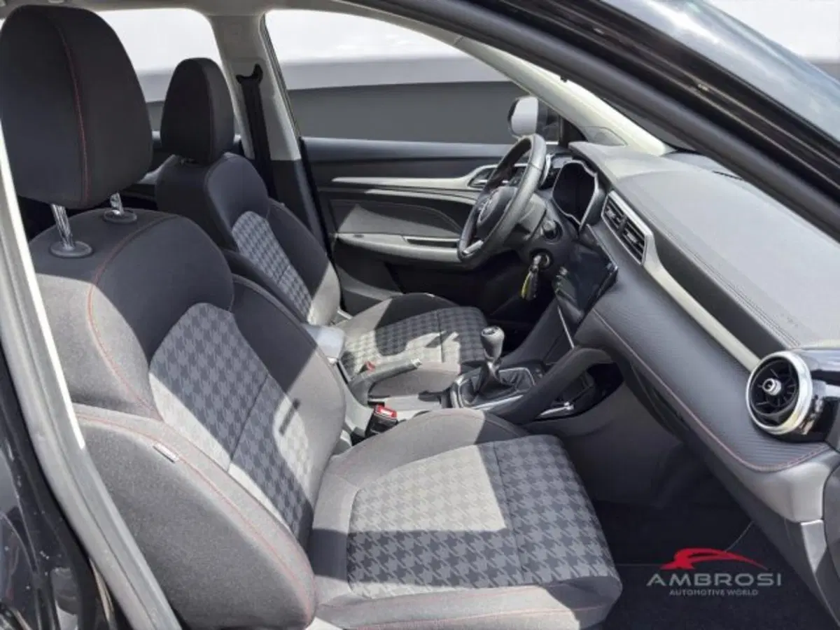 Mg ZS usata a Perugia (11)