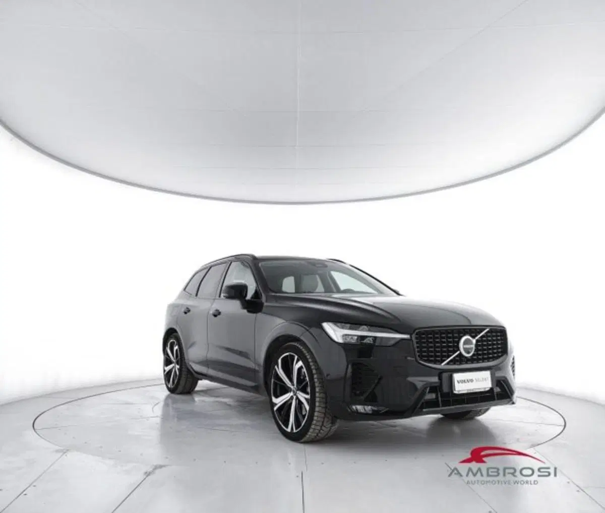 Volvo XC60 usata a Perugia (2)