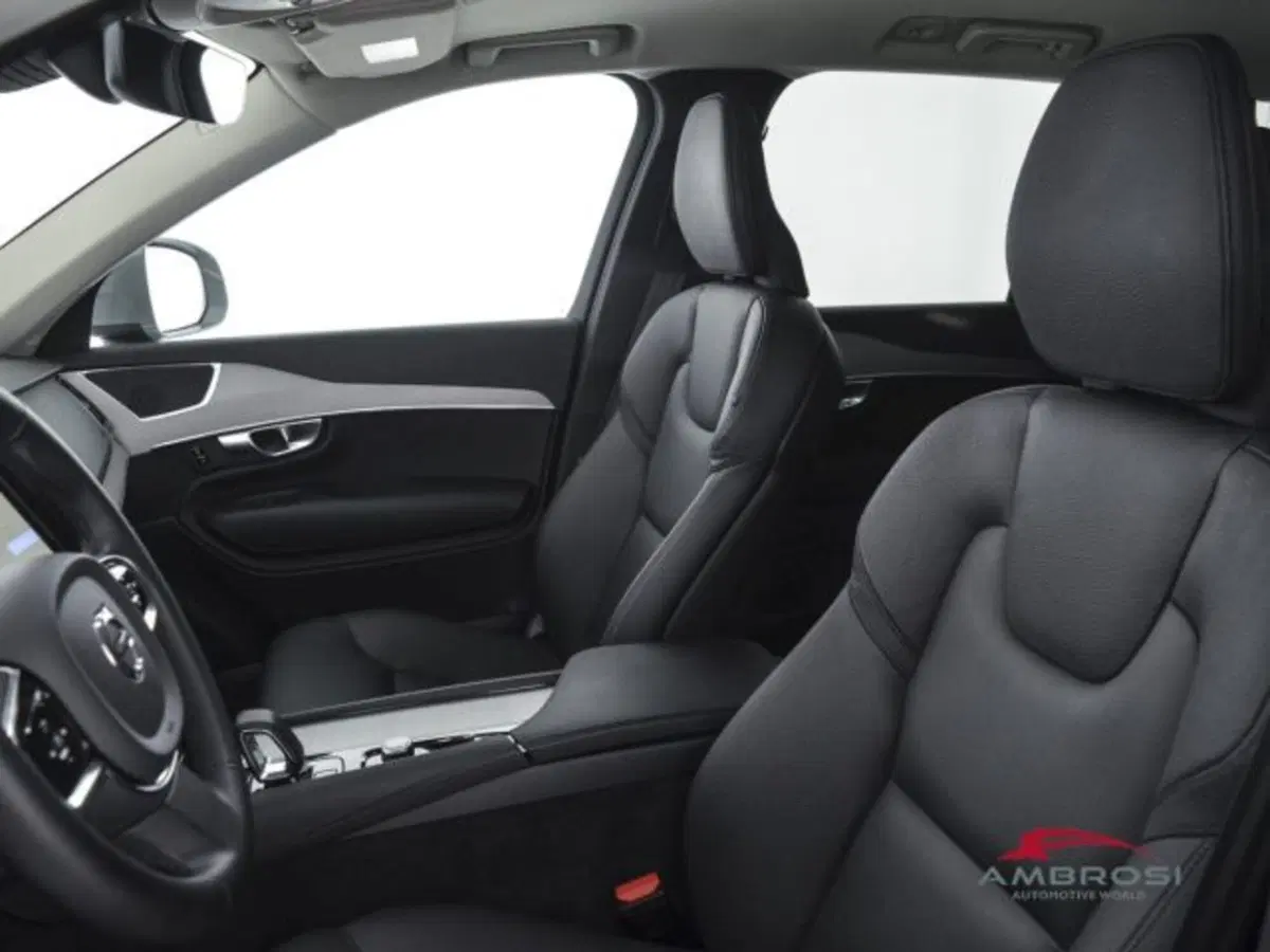Volvo XC90 usata a Perugia (9)