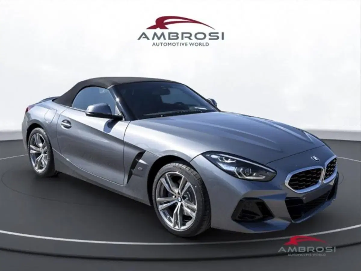 BMW Z4 Cabrio nuova a Perugia (2)