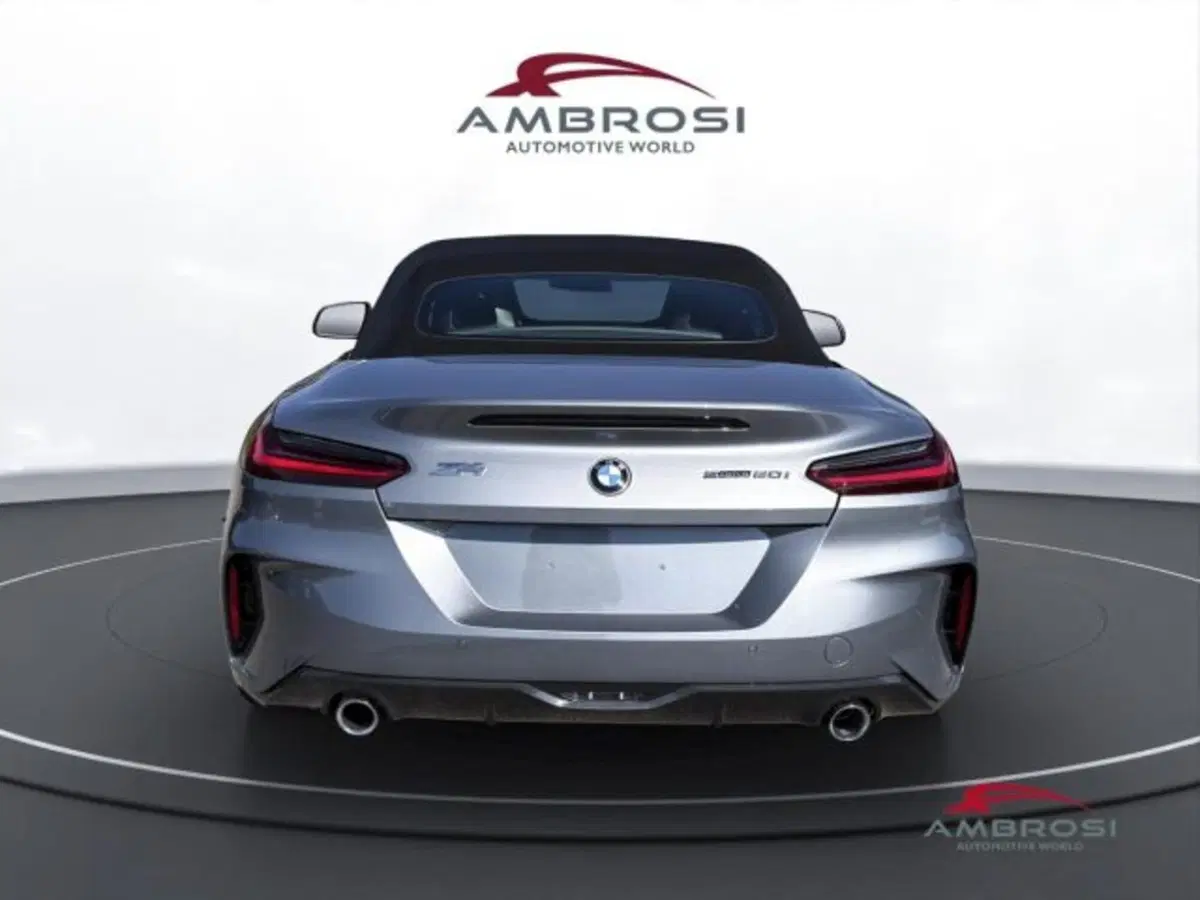BMW Z4 Cabrio nuova a Perugia (8)