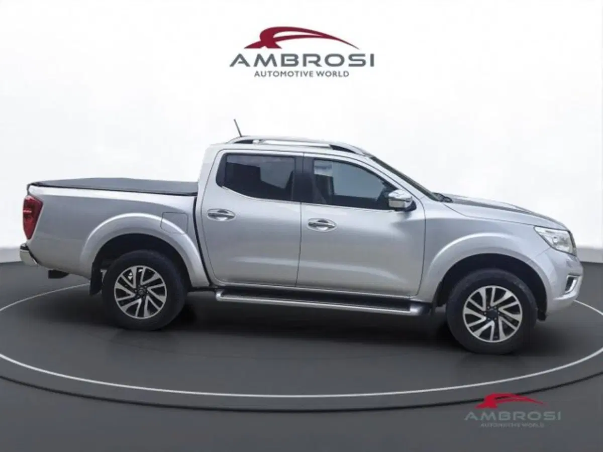 Nissan Navara usata a Perugia (5)