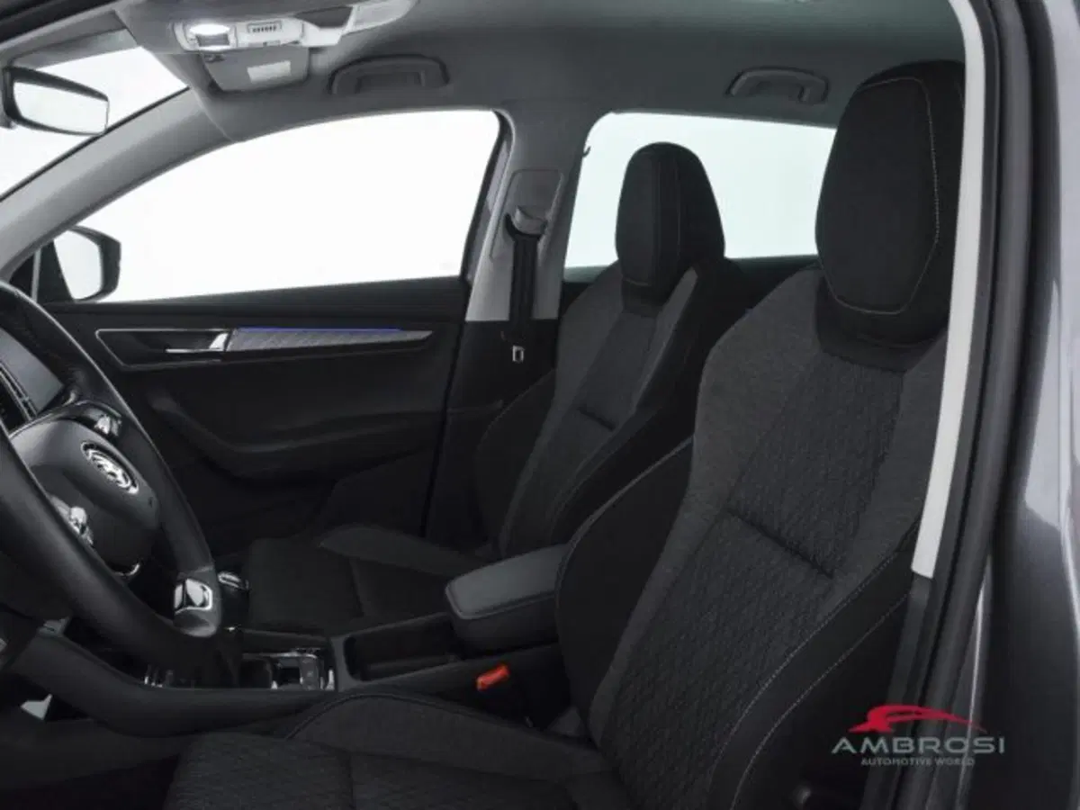 Skoda Karoq usata a Perugia (9)