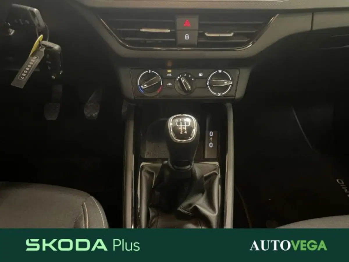 Skoda Kamiq usata a Vicenza (11)