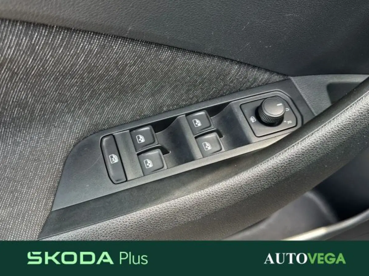 Skoda Kamiq usata a Vicenza (16)