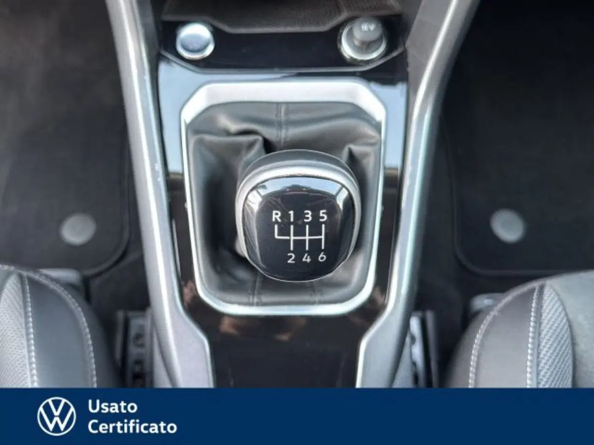 Volkswagen T-Roc usata a Vicenza (18)