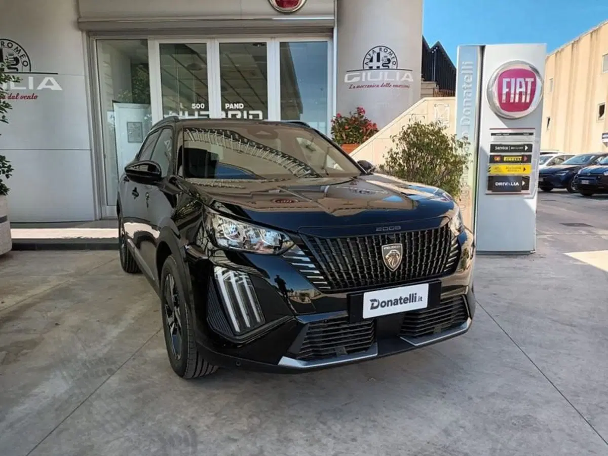 Peugeot 2008 nuova a Bari