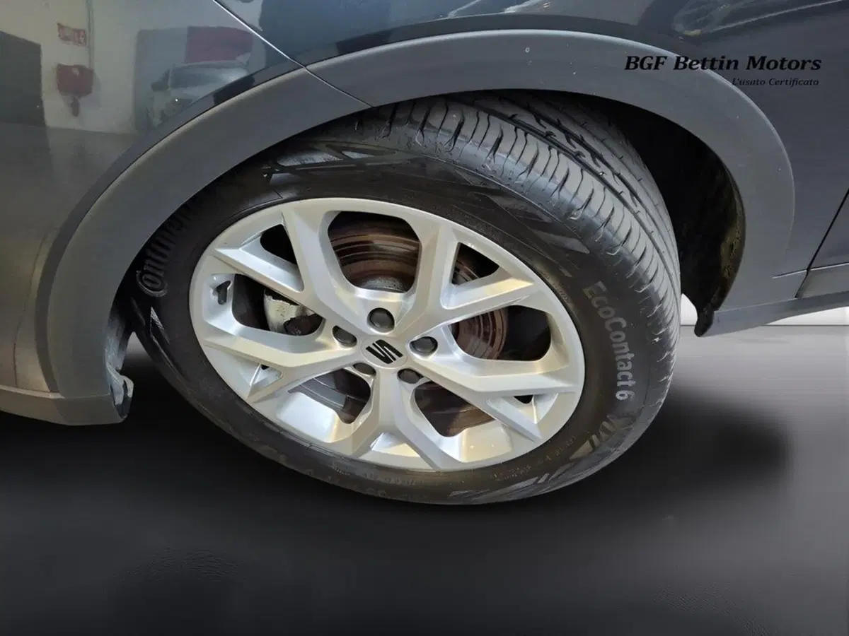 SEAT Arona usata a Padova (9)