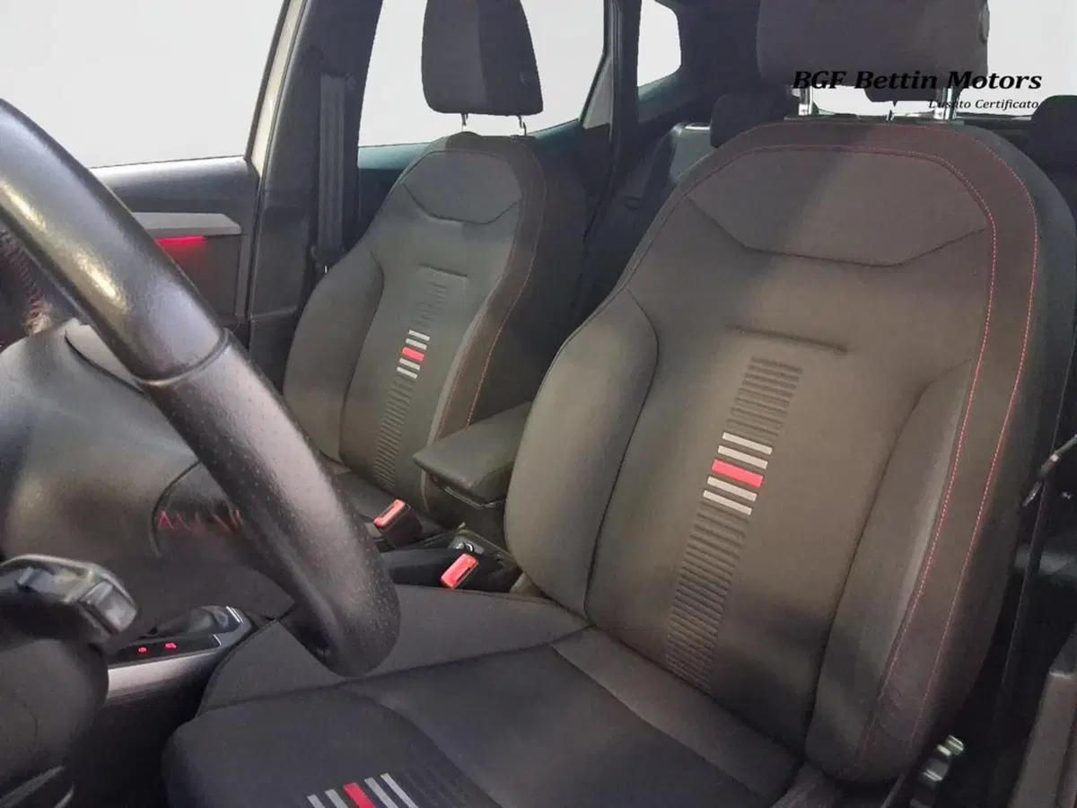SEAT Arona usata a Padova (13)