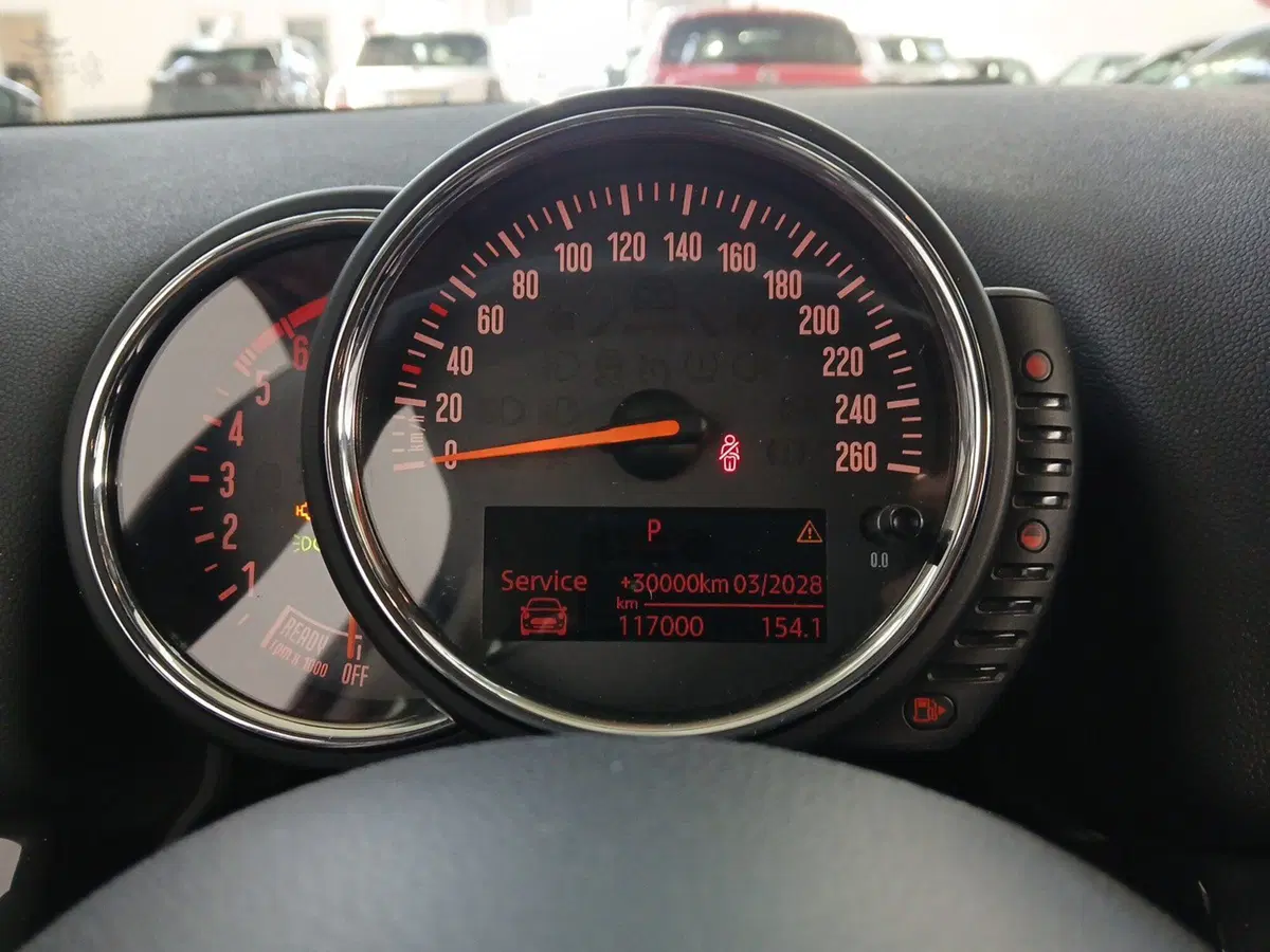 MINI Mini Countryman usata a Lecce (18)