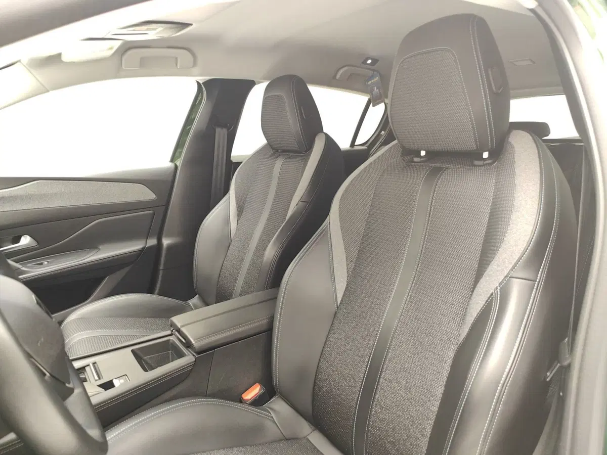 Peugeot 308 usata a Como (12)