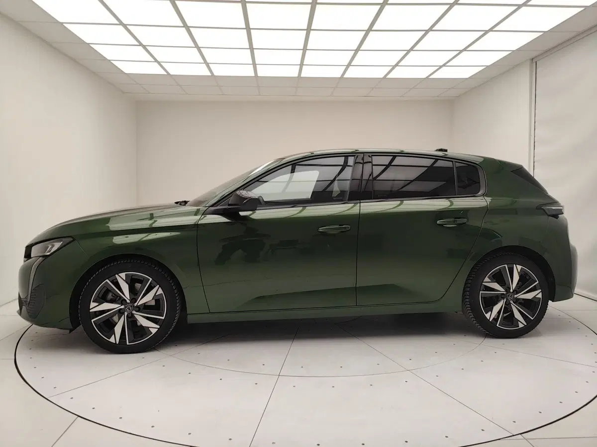 Peugeot 308 usata a Como (20)