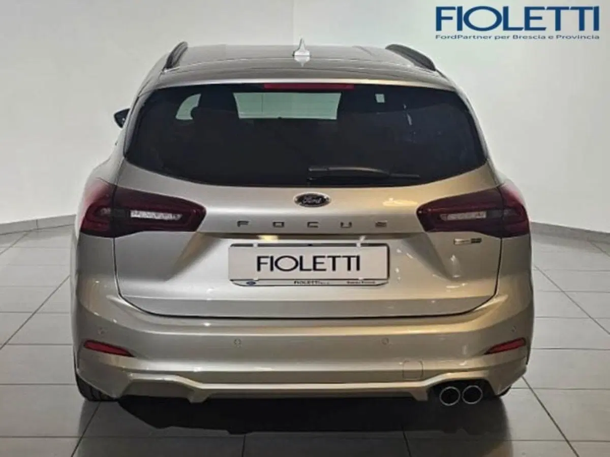 Ford Focus Station Wagon usata a Brescia (5)