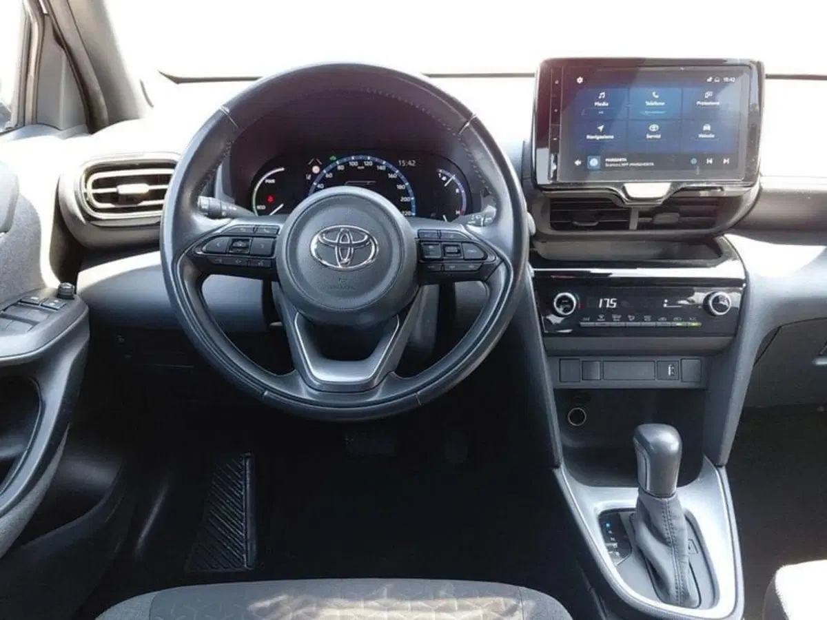 Toyota Yaris Cross usata a Cagliari (9)