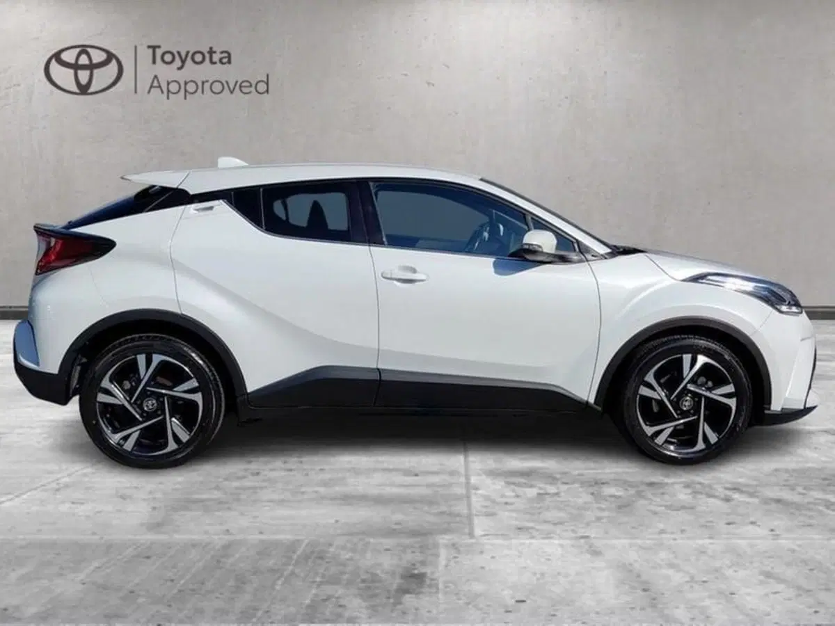 Toyota Toyota C-HR usata a Cagliari (5)