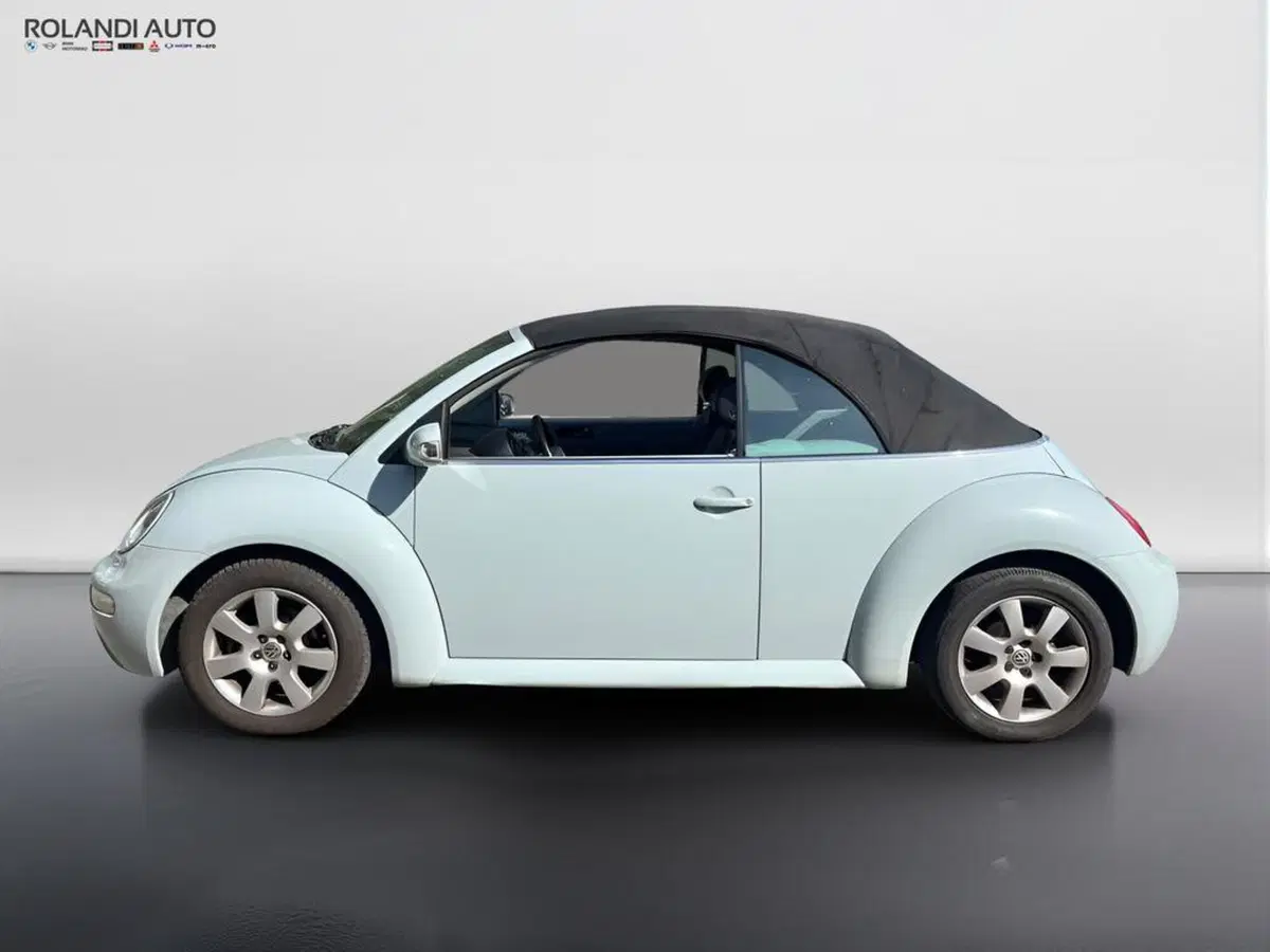 Volkswagen New Beetle Cabrio usata a Alessandria (4)