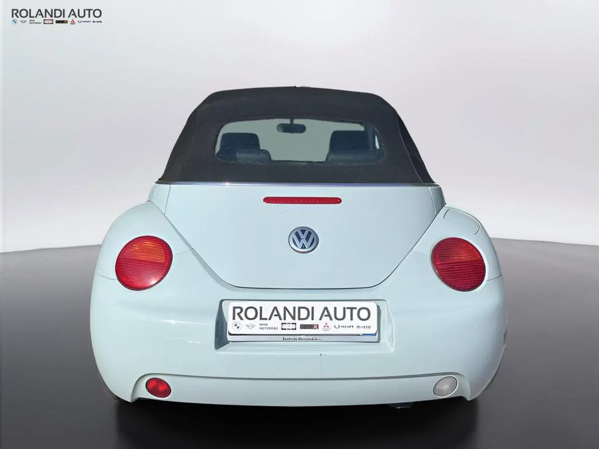 Volkswagen New Beetle Cabrio usata a Alessandria (6)
