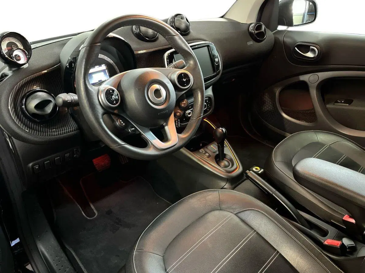 smart Fortwo Cabrio usata a Bari (10)