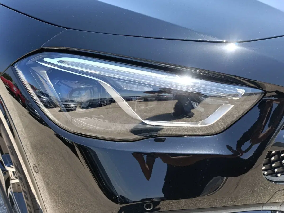 Mercedes-Benz GLA SUV usata a Bari (7)