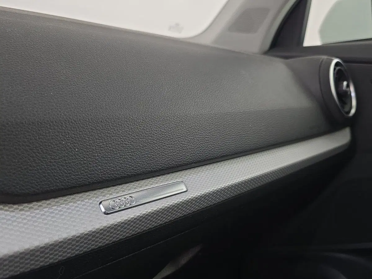 Audi Q2 usata a Alessandria (17)