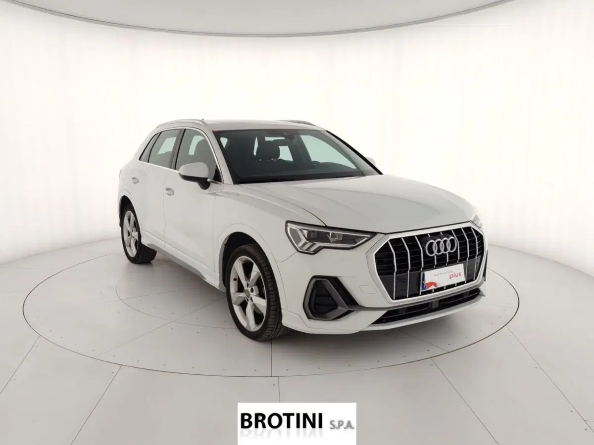 Audi Q3 Sportback usata a Massa-Carrara (4)