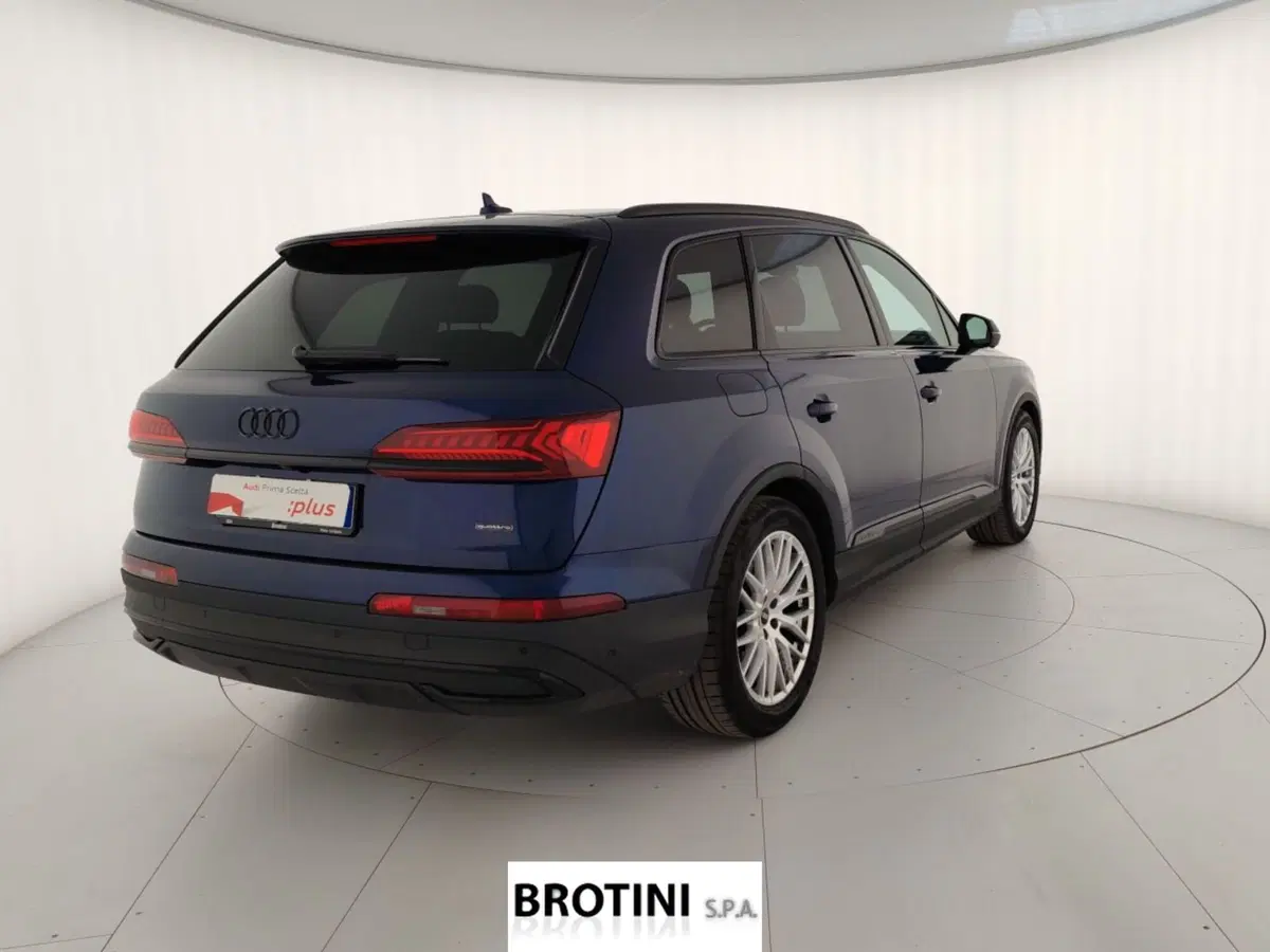 Audi Q7 usata a Massa-Carrara (3)
