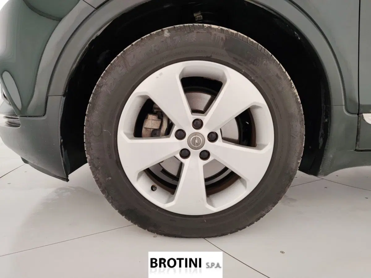 Opel Mokka usata a Massa-Carrara (6)