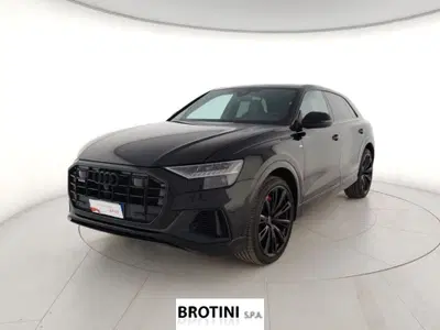 Audi Q8 Q8 55 TFSI e quattro tiptronic del 2023 usata a Massa