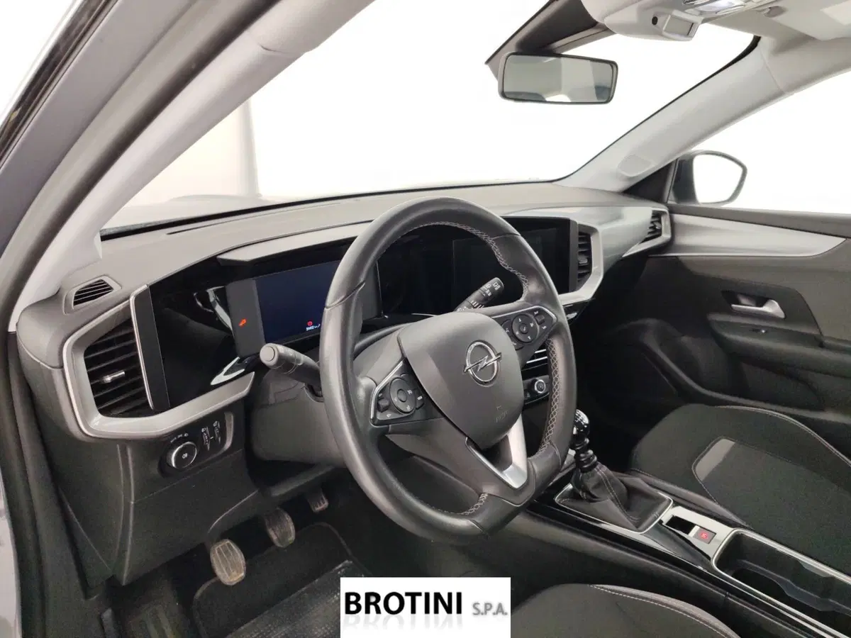 Opel Mokka usata a Massa-Carrara (8)