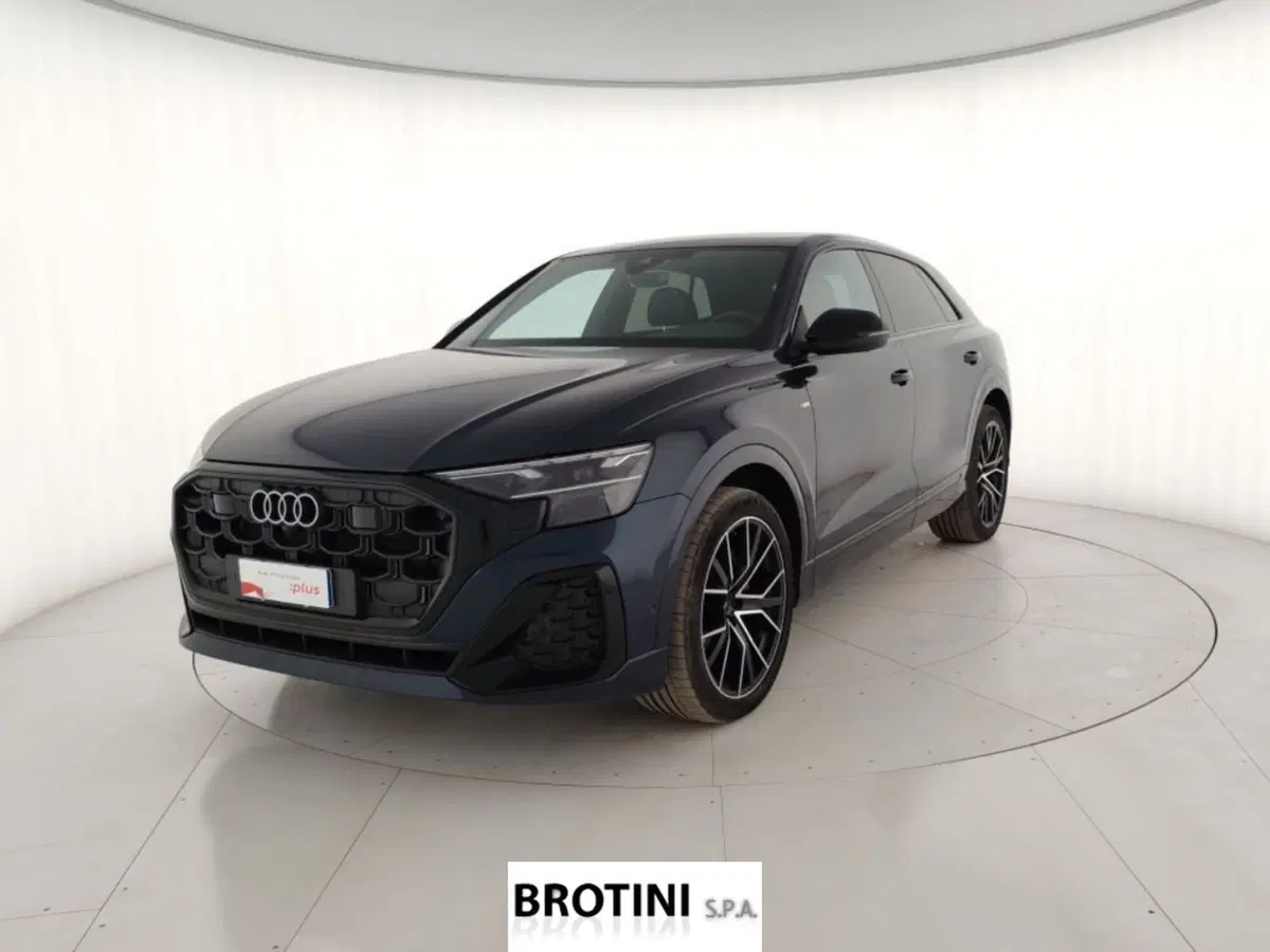 Audi Q8 Sportback usata a Massa-Carrara