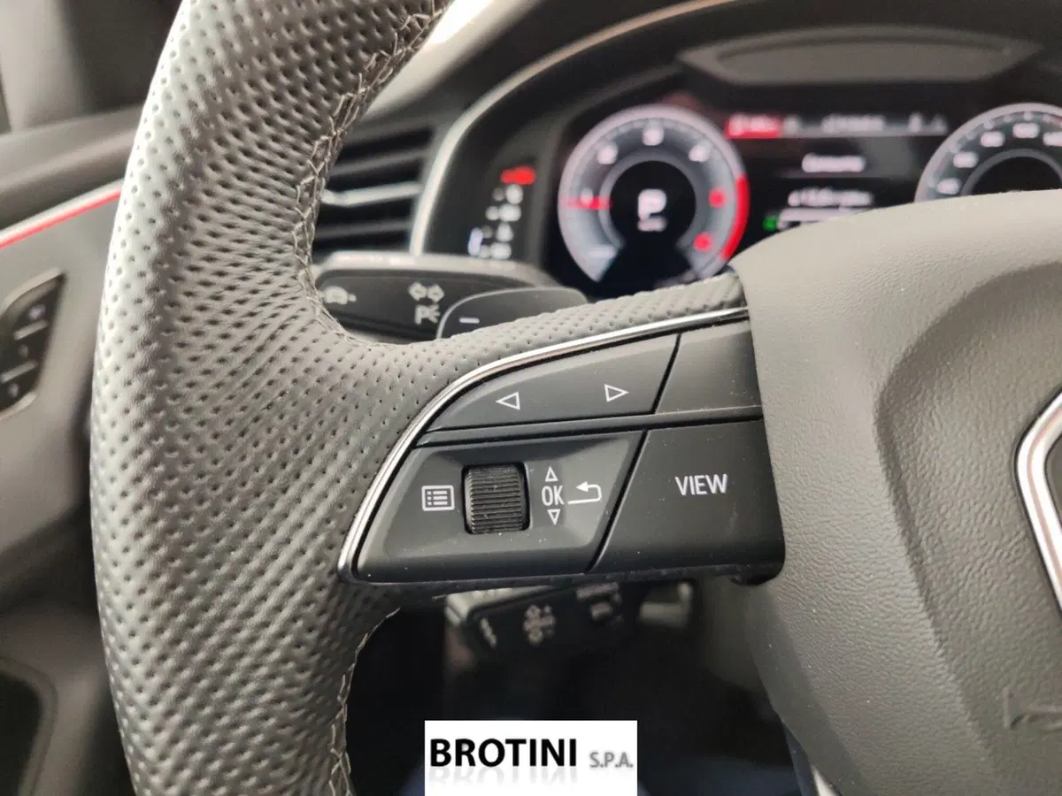 Audi Q8 Sportback usata a Massa-Carrara (15)