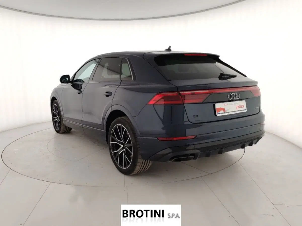 Audi Q8 Sportback usata a Massa-Carrara (2)
