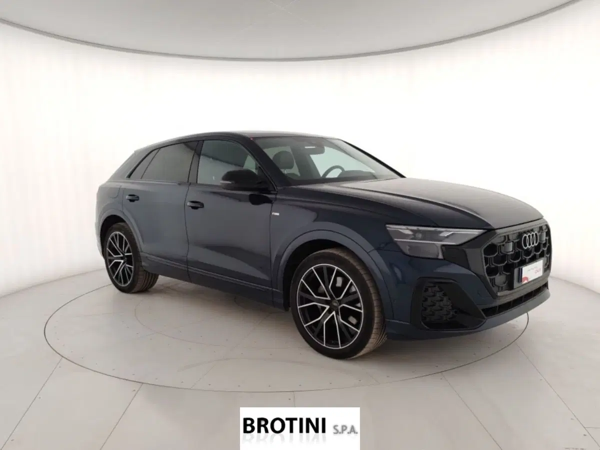 Audi Q8 Sportback usata a Massa-Carrara (4)