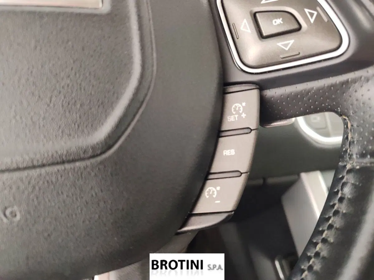 Land Rover Range Rover Evoque usata a Massa-Carrara (19)