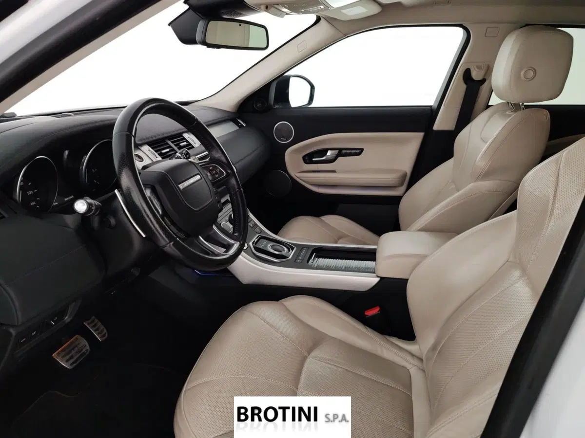 Land Rover Range Rover Evoque usata a Massa-Carrara (7)