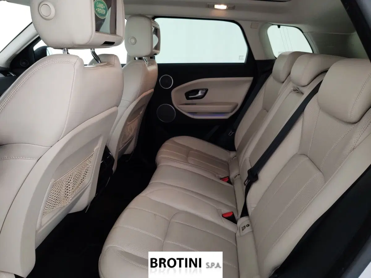 Land Rover Range Rover Evoque usata a Massa-Carrara (9)
