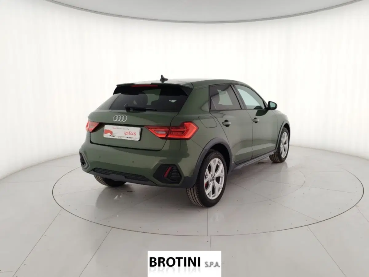 Audi A1 Sportback usata a Massa-Carrara (3)